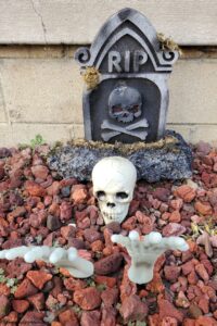 halloween outdoor decor